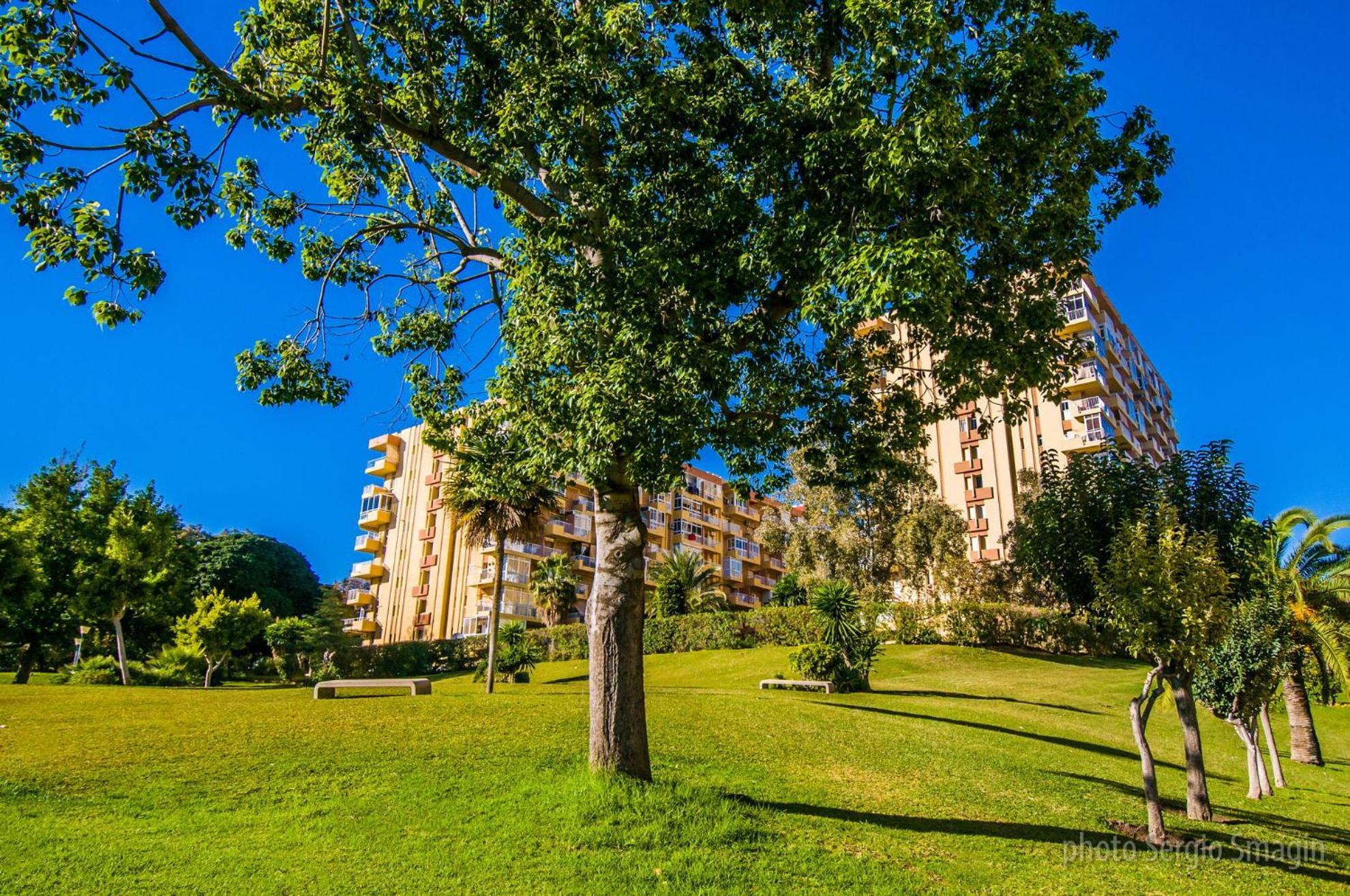 36 Jupiter Apartamento - Vista Al Jardin Y La Piscina - Excelente Wifi Benalmadena Bagian luar foto